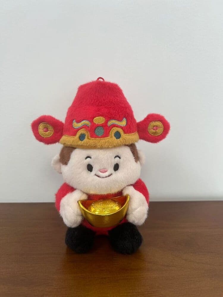 Custom red mushroom-hat plush toy